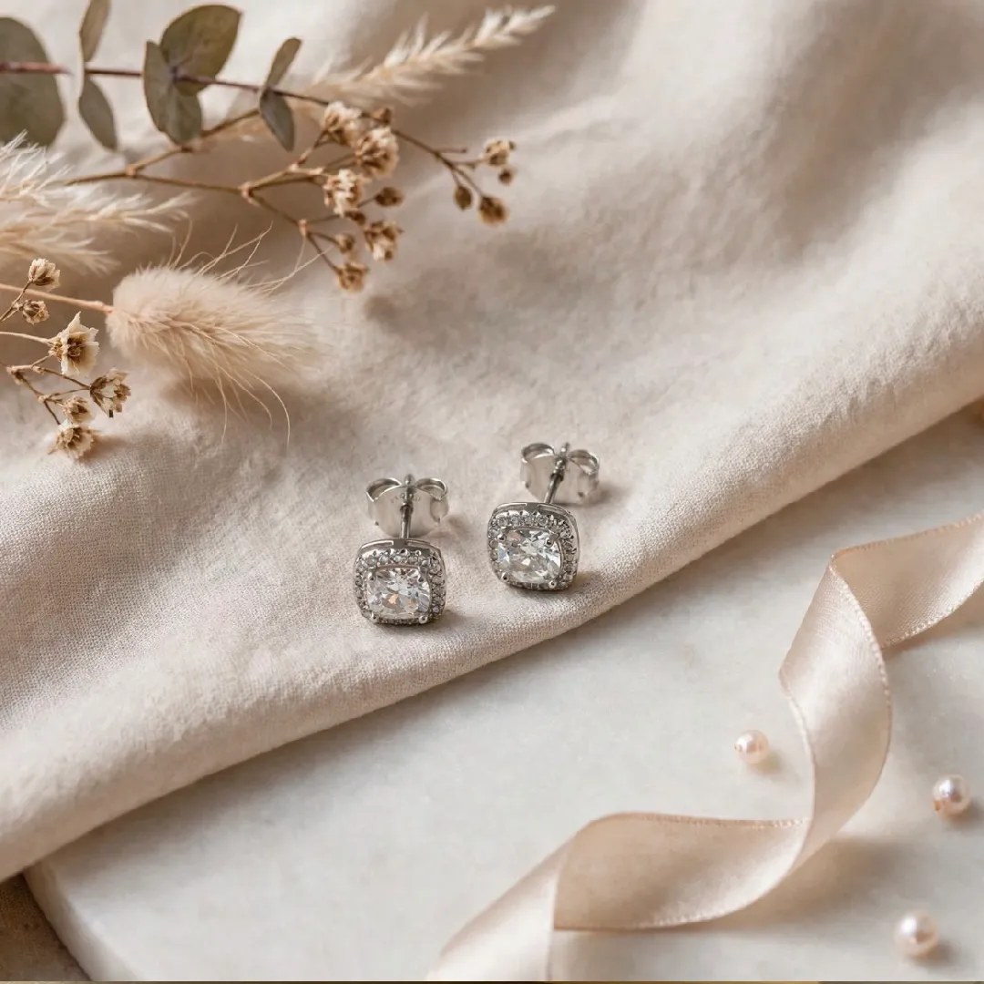 Orecchini Argento 925 Donna | Punto Luce Quadrato Halo con Contorno Zirconi Bianchi 7 mm | Lobo - immagine 6