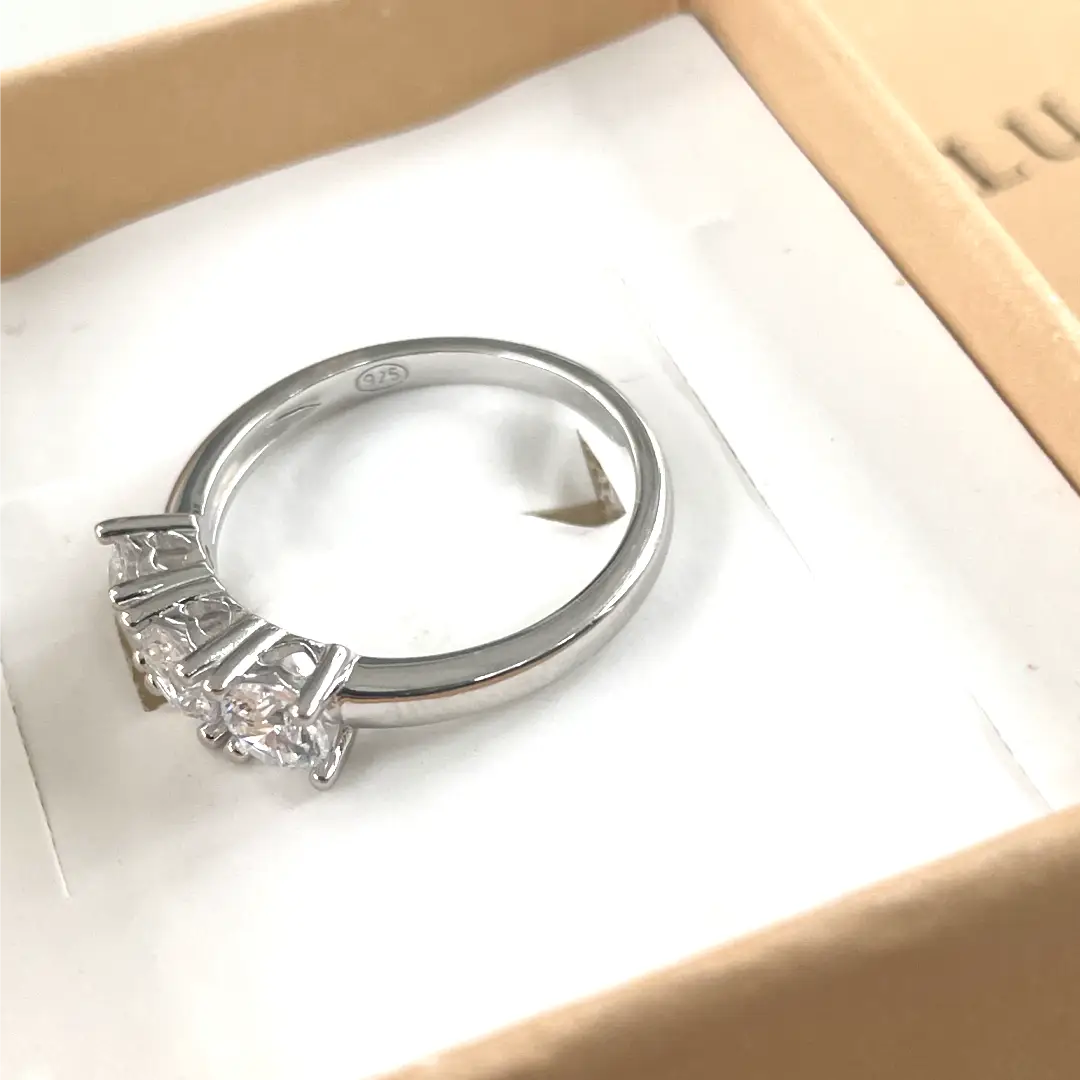 Anello Argento 925 Donna | Trilogy Tre Pietre Zirconi Bianchi | Fidanzamento - immagine 6