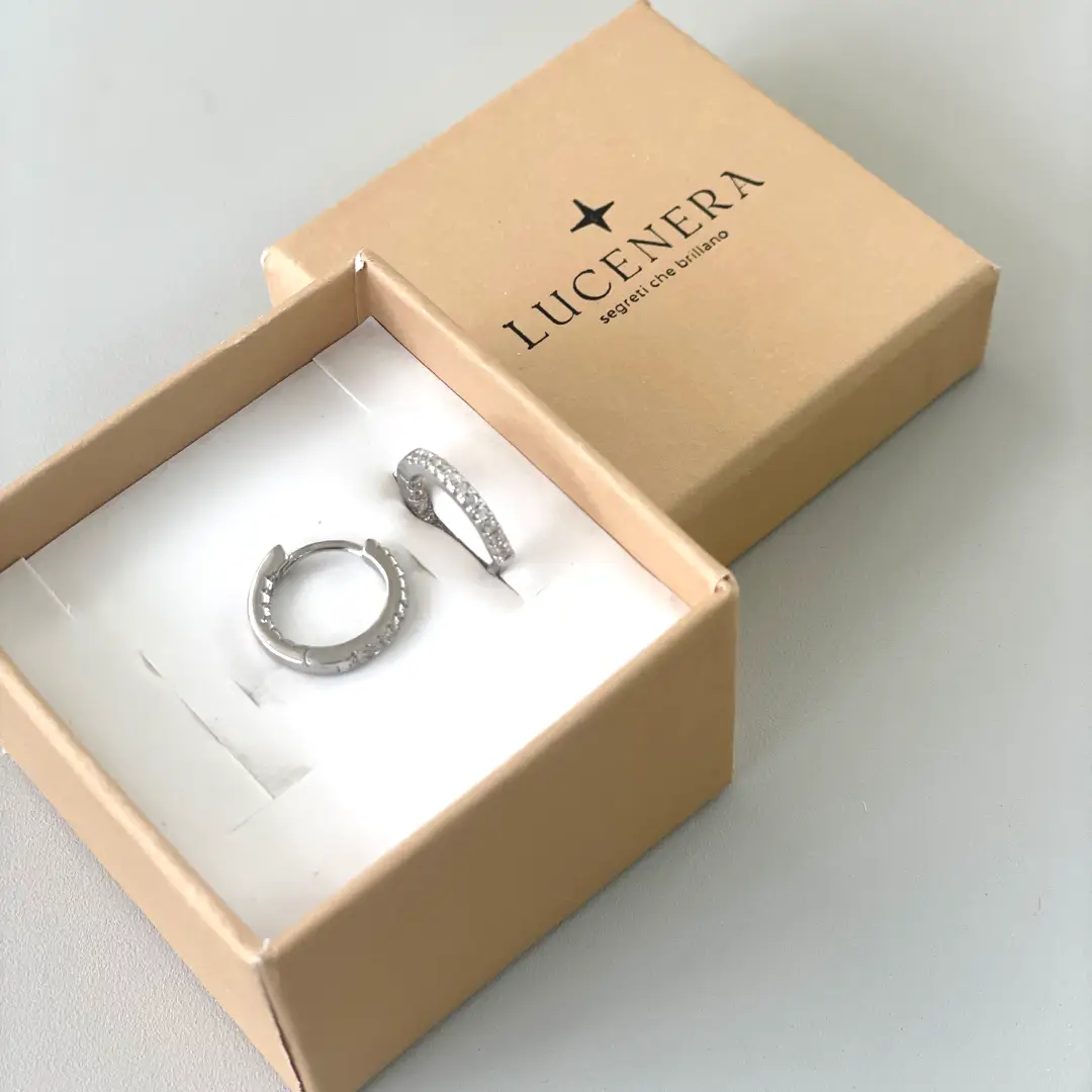 Orecchini Cerchio Argento 925 Donna | Cerchietti Piccoli 15mm con Zirconi Bianchi Pave | Huggie Hoop - immagine 3