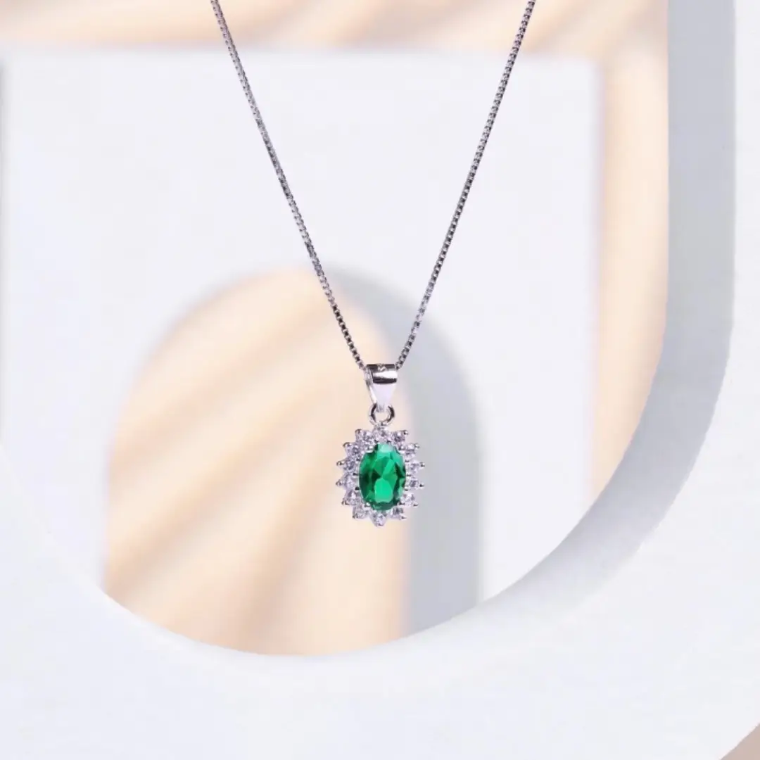 Collana Argento 925 Donna | Girocollo Ovale Pietra Verde Smeraldo | Halo Zirconi - immagine 6